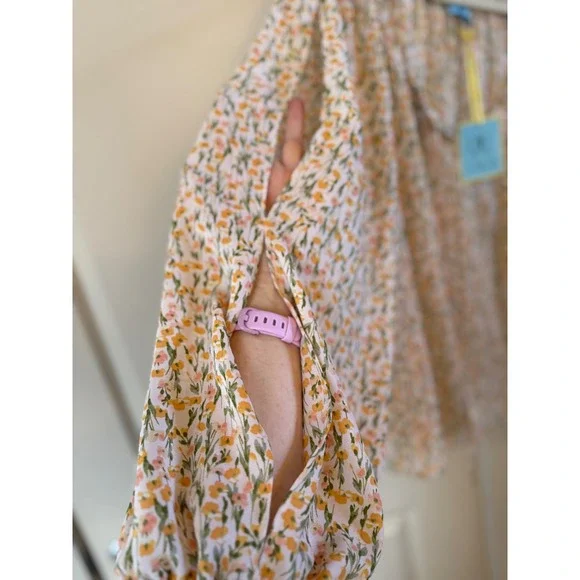 CeCe Women's Flowy Lightweight NWT Floral Print Summery Split Sleeve Blouse XL - Picture 5 of 13